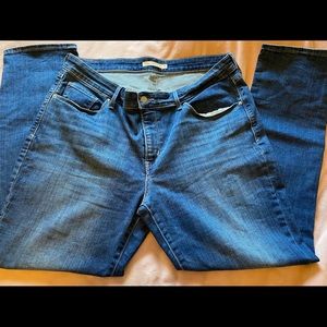 Classic Mid Rise Skinny Levi’s